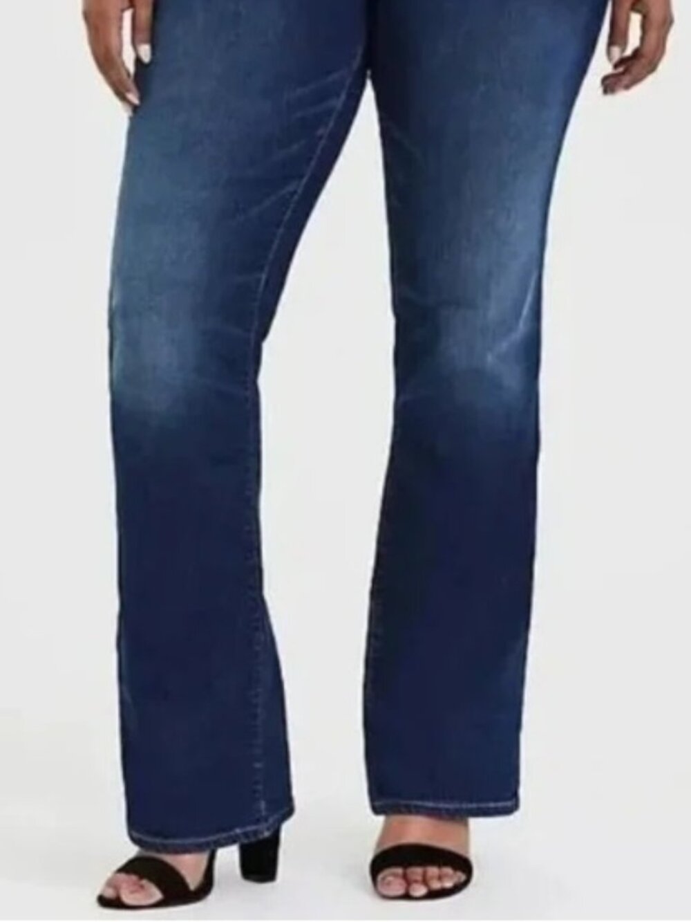 Torrid Relaxed Boot Cut Stretch Medium Blue Wash Denim Jean